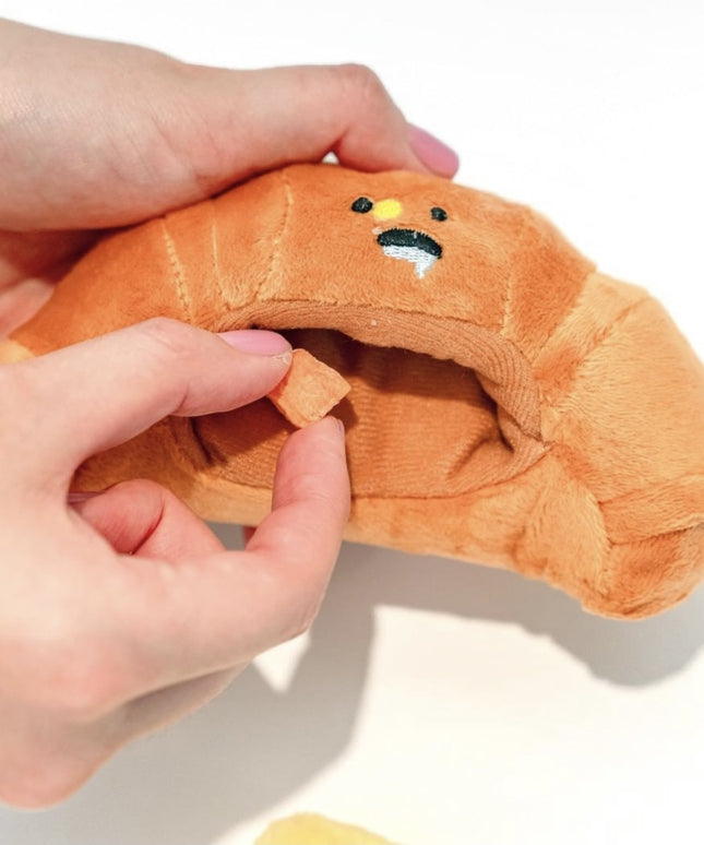 Croissant Nosework Dog Toy – Interactive Treat Puzzle