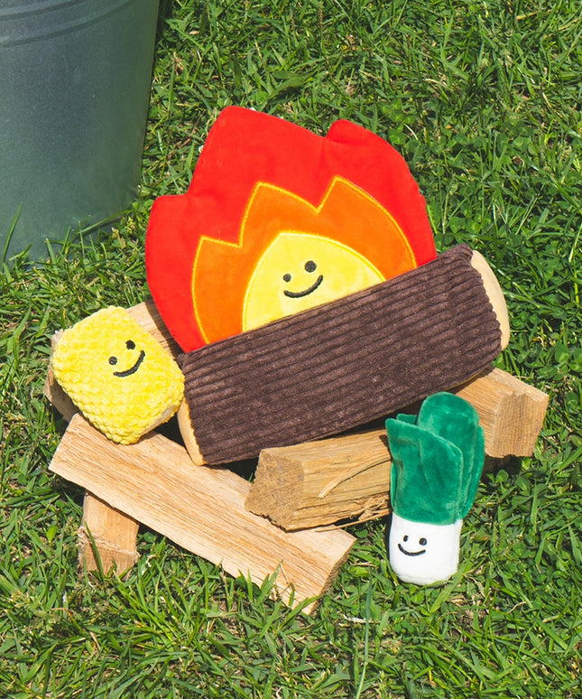 Campfire Hide & Seek Dog Toy – Interactive Plush Toy Set